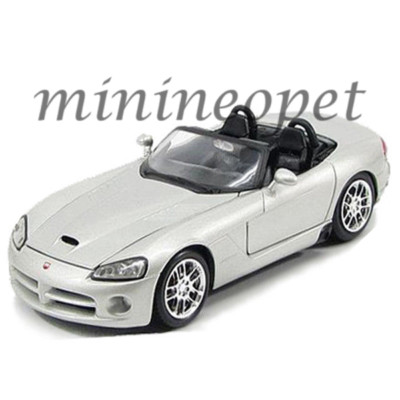 MAISTO 31232 2003 DODGE VIPER SRT-10 1/24 DIECAST SILVER