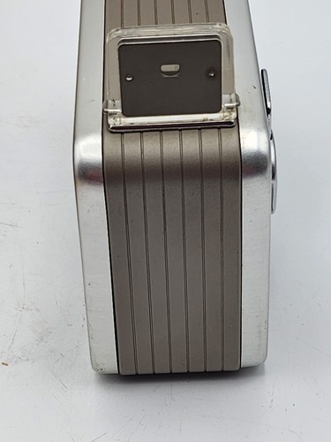 Cámara de película Kodak Brownnie 1961 de colección de 8 mm modelo 2 con caja e instrucciones lente F/2,3 - Imagen 7 de 21