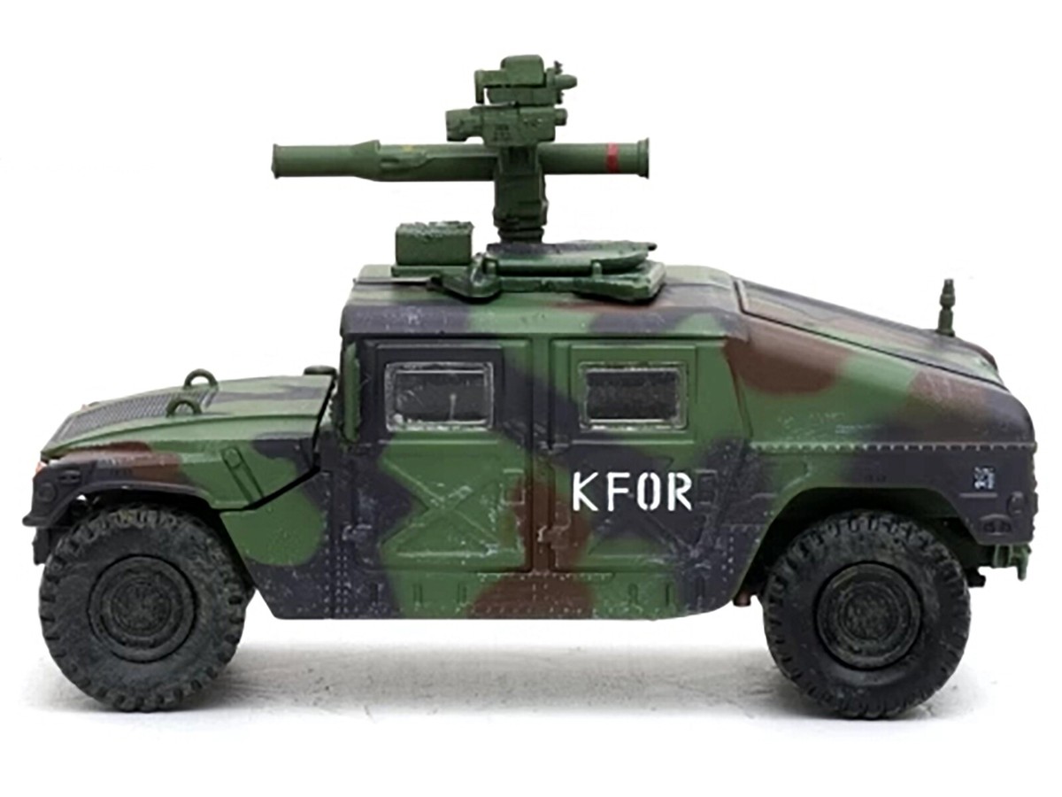 TAMIYA M1046 HUMVEE 砲兵車両 1/35 Tamiya M1046 Humvee Tow Missile Carrier 35267 1/35 NIB Model