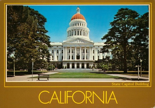 State Capitol Building Sacramento California 2CG 19B 4 1/8" x 5 7/8" circa 1950s