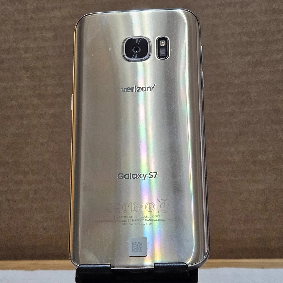 Samsung SM-G930V Galaxy S7 Network locked/Verizon Smartphone 32gb gold - Image 2 of 4