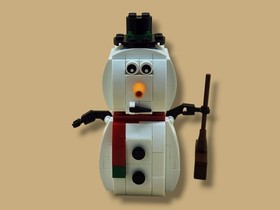 Retired 2014 Lego (#40093) Snowman Seasonal Christmas Decoration Complete!