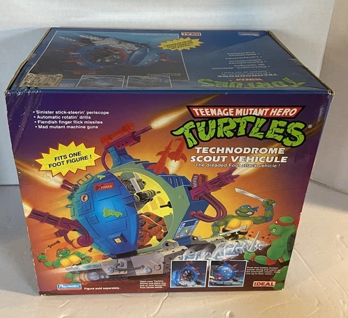 Vintage 1993 Playmates #5308 TMNT Technodrome Scout Vehicle, French Edition.