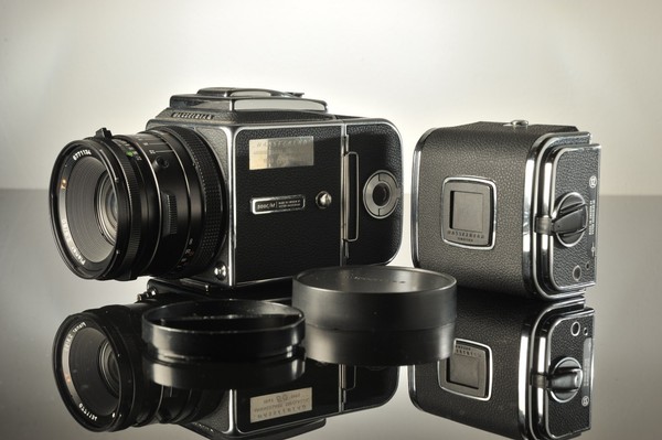Hasselblad 500CM 50 Years Anniversary, 2 X A12 III, 80mm CF