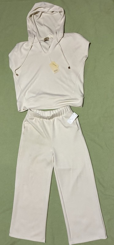 Ecru 2-Piece Knit Set Sleeveless Hooded Pullover Hoodie & Straight Pants S/P