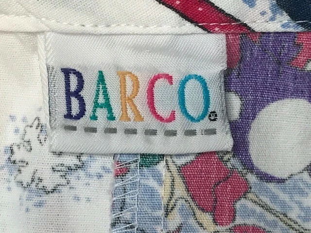 Barco Multi Animal Christmas/Holiday Scrub Top 3 Pockets Good Condition Size L - Image 4 of 4