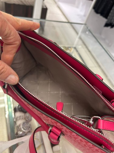 Michael Kors Pink MK Signature Sheila Medium Bag Satchel Purse Handbag Messenger - Picture 14 of 18