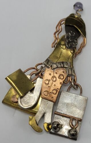 Adorable Copper Brass Silver Color Metal Brooch Figural Lady Shopping W/ Bags - Picture 7 of 18