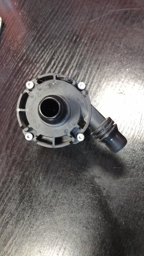 BMW Electric F20 F31 F32 F33 F30 Elektrische Wasserpumpe 9147359