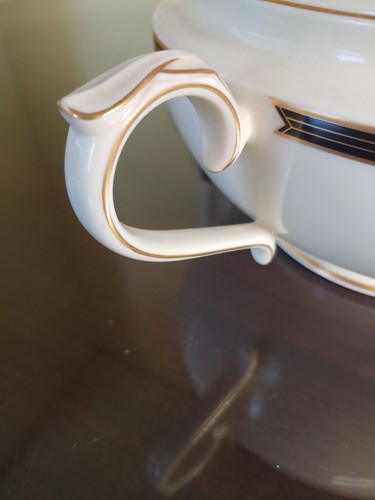 Lenox Ambassador Collection Langdon Gate Serving Bowl - Picture 4 of 5