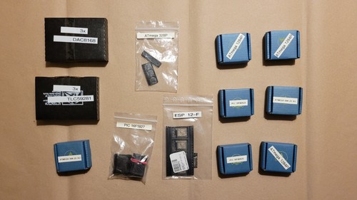 Konvolut Elektronik-Bauteile SMD Microcontroller, ICs, Quarze - Bild 2 von 5