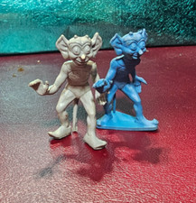 2 ORIGINAL 1950s MARX TOM CORBETT REX MARX SPACE PLAYSET GRAY ALIEN FIGURES