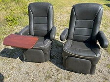 Villa Black Rv Power Captains Chairs Seats Pair Motorhome Coach Heat Lumbar 12v