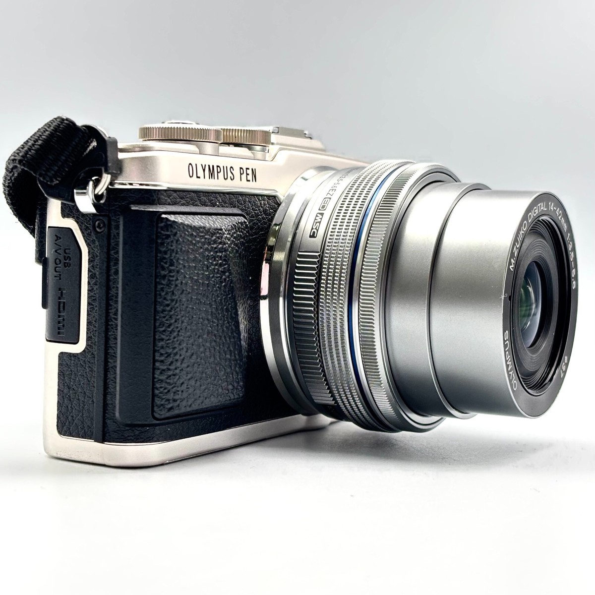 OLYMPUS PEN Lite E-PL7 M.ZUIKO 14-42mm F3.5-5.6 Mirrorless