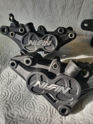 Suzuki Brake Caliper Rebuild Service (3 or 4 Pistons) FREE TWO-WAY SHIPPING - Picture 2 of 17