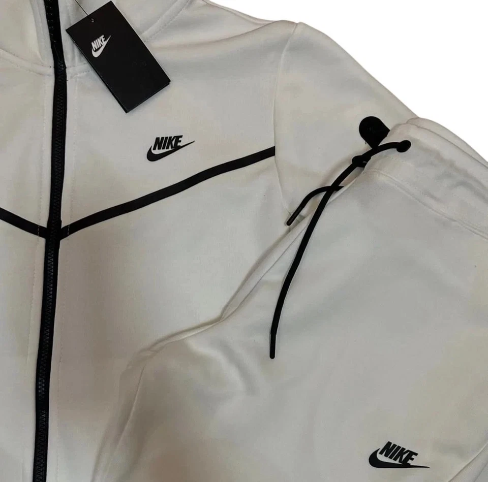 Nike Hombre Tech Polar Chándal Nike Sudadera con Capucha Chándal 2 Piezas Gris Conjunto RARO Foto 3 de 4