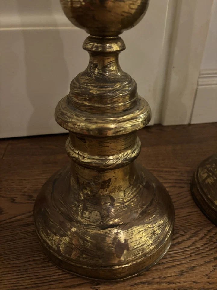 Coppia candelabri Da Altare Antichi 800 - Legno D’orato A Foglia d’oro - Italia - Immagine 2 di 4