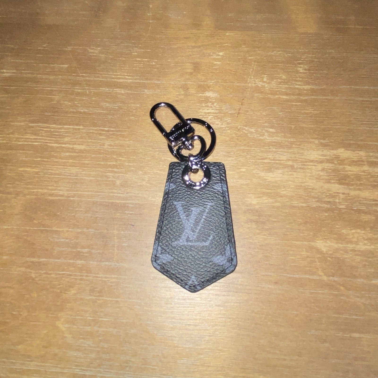 Louis Vuitton Monogram Eclipse Enchappe Key Holde… - image 1