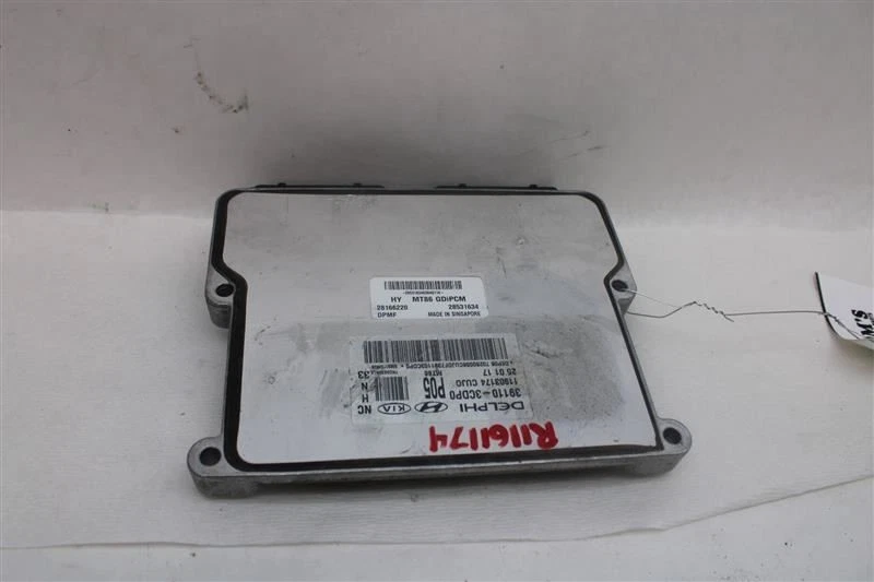 Computadora ECU ECM Hyundai Santa Fe 2017 17 2018 18 391103CDP0 1161174 Foto 4 de 4