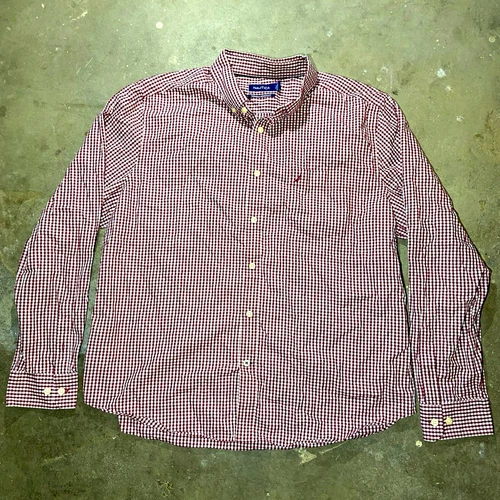 Nautica Wrinkle Resistant Shirt Men's XL Red Gingham Check Button Down video thumbnail