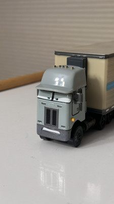 Disney Pixar Cars Hauler Chet Boxkaar inc. Boxcar Loose Rare