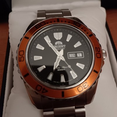 Orient MAKO XL Automatic black dial Orange Diver's Mens watch.8-in