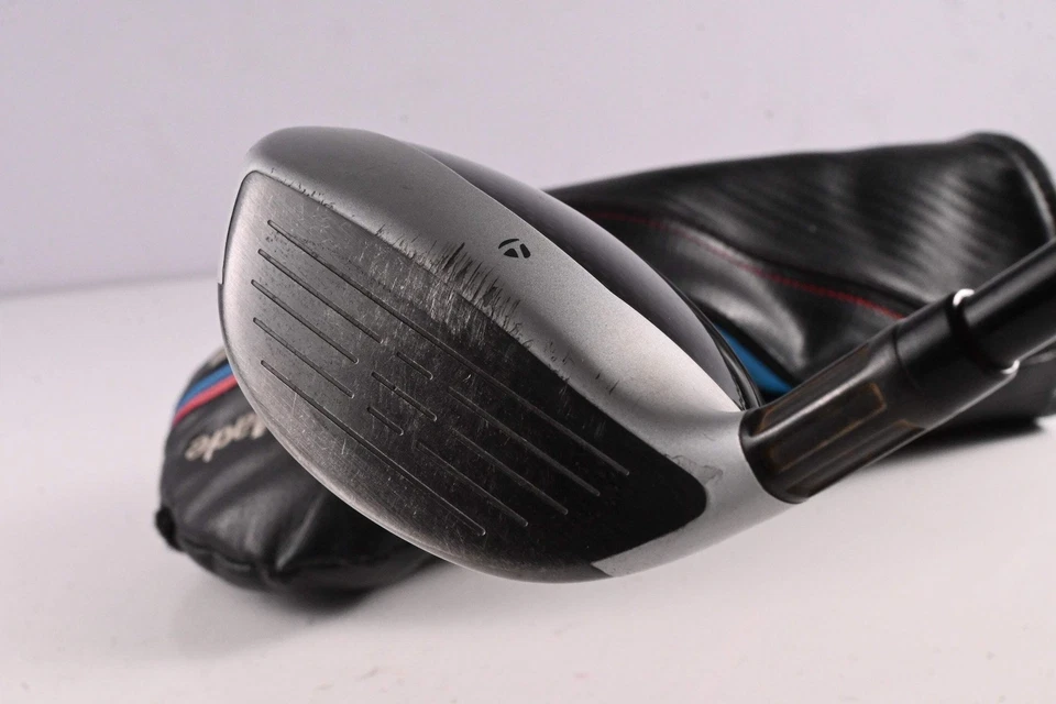 Taylormade M4 #5 Wood / 18 Degree / Regular Flex Fujikura Atmos Red 5 Shaft - Image 4 of 4