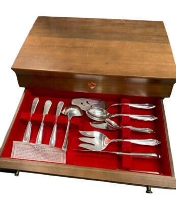 International Deep Silver flatware set 88 pcs + case | eBay