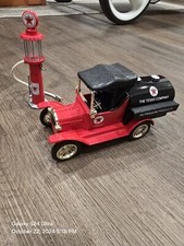 1918 Ford Model T Runabout And Wayne Gas Pump Coin Bank Tonka New In Box 