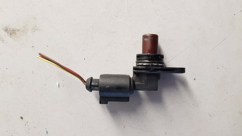 VW Polo 2002 9N_ 1.4 16V Nokenwellensensor 1J0973703 036807601C