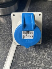Bals Cee Norm 1229 Panel Mounting Socket 500V