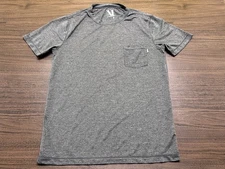 Vuori Tradewind Men’s Gray Short-Sleeve Pocket Tee T-Shirt - Small