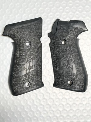 Sig Sauer P220 Vintage 1997 Factory OEM Grips No Screws Black Grip Vtg German