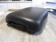2016-2020 Kia Sorento Center Console Lid Armrest Oem Black Leather Very Clean