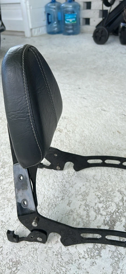 Barra y respaldo Sissy 18-24 Indian Scout OEM Foto 3 de 4