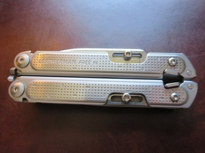 Leatherman FREE P2 P4 ARC T2 T4 Thumb Stud Stainless Steel Knife