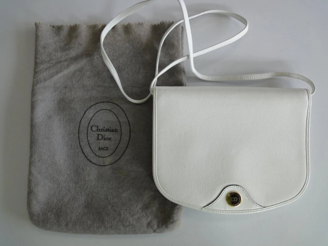 Christian Dior Sac Bandoulière Bandoulière CD Nid d'abeille Blanc Authentique