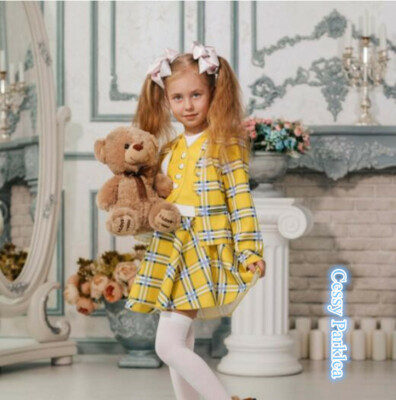 Z-C1-1 Girls School Girl Clueless Cher Suit 1990s Film TV Book