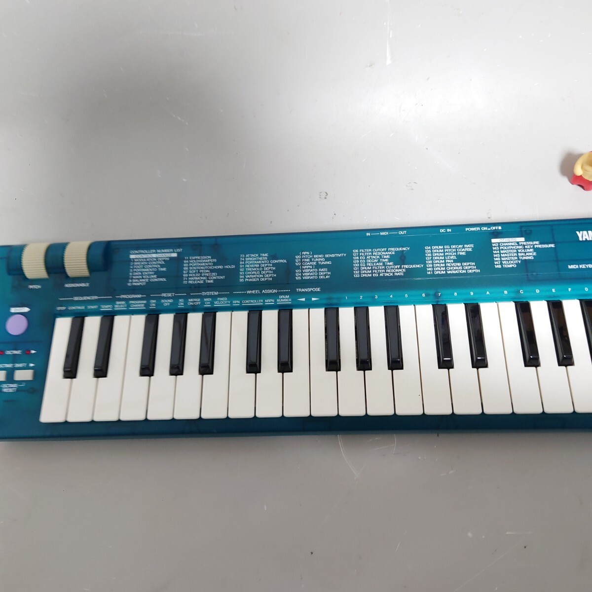 YAMAHA CBX-K1 Blue translucent model 37-key Mini MIDI Keyboard
