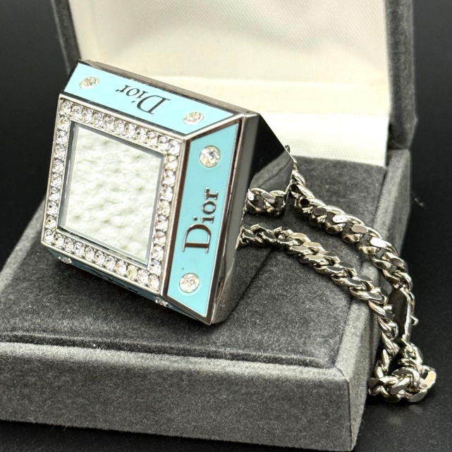Christian Dior Princess Ring Pink Crystal Lip Gloss Compact Mirror
