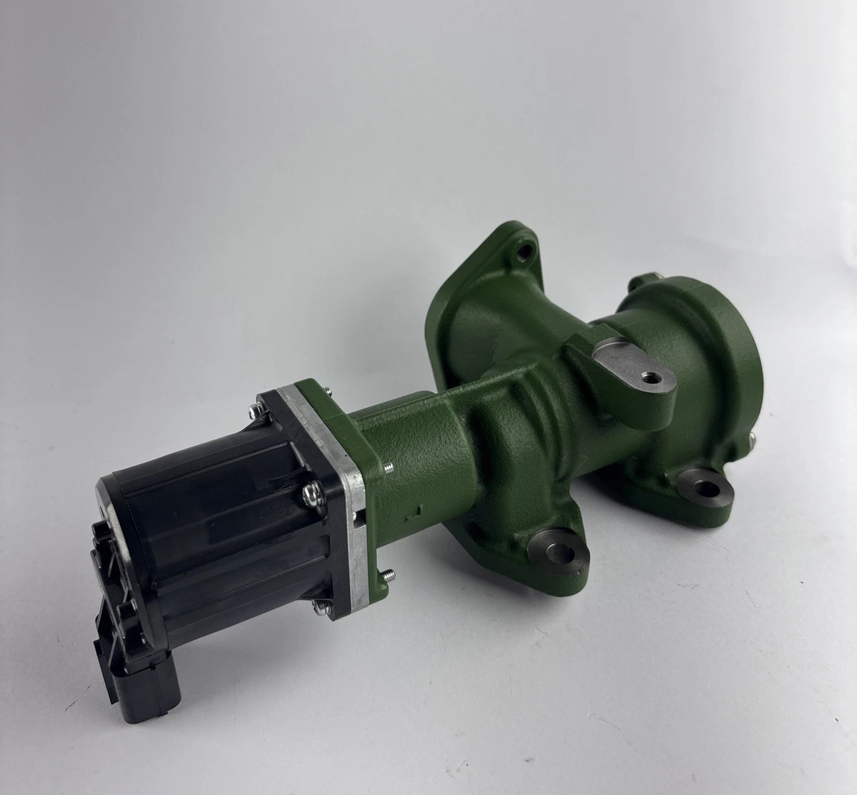 5483010 Cummins EGR Exhaust Gas Recirculation Valve K5T74176 photo 2