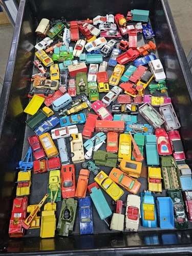 Vintage Lot of 100+ Lesney Matchbox Cars Vehicles Parts Mostly 70's ENGLAND