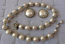 Vintage Miriam Haskell 14-15.5