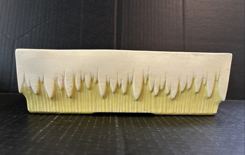 VINTAGE McCOY POTTERY PLANTING DISH PLANTER YELLOW ICICLE DRIP