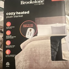 Brookstone Heated Plush Blanket Beige Herring...