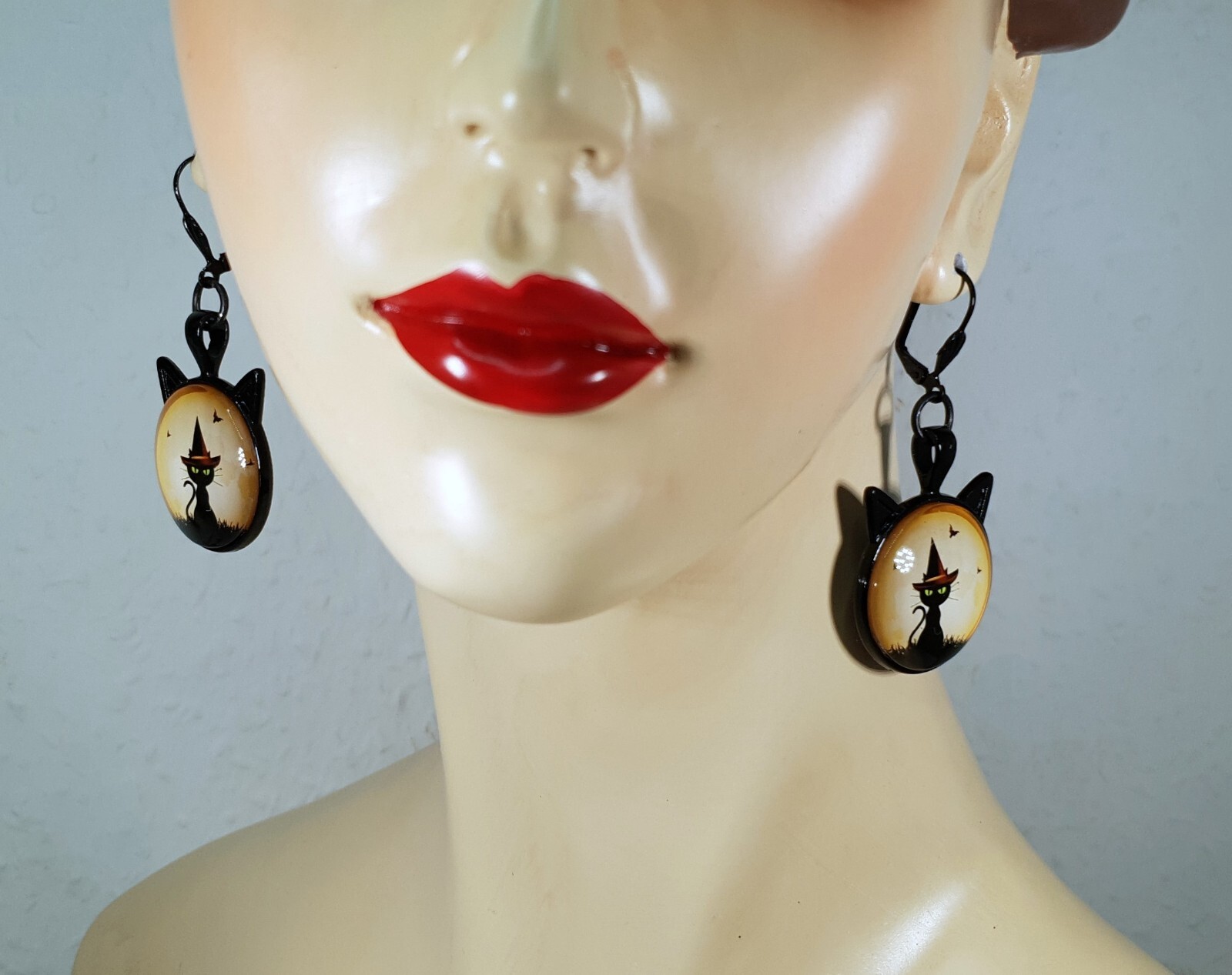 Gruselige Halloween Ohrringe Schädel Alien UFO Hex Produktbild-Vorschau 3