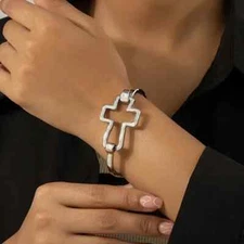 925 Sterling Silver Christian Jesus Christ Cross Catholic Crucifix Bangle Cuff
