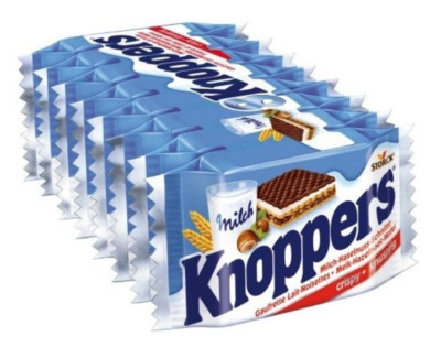 KNOPPERS CRISPY MILK HAZELNUT AND WAFER BARS 