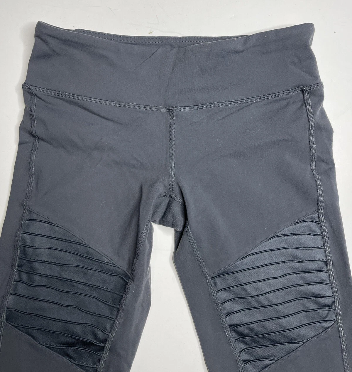 alo-yoga high waisted moto athletic stretch leggings