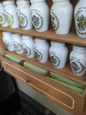 FRANKLIN MINT Gloria Vanderbilt Concepts Ceramics Spice Jar Set +